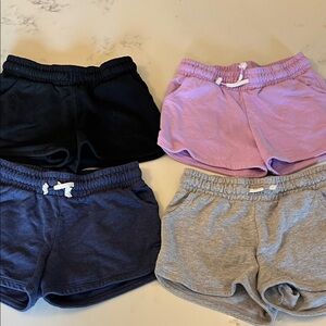 4 pairs of size M (8) Cat & Jack shorts